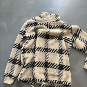 Vans Black and Cream Fleece Pullover